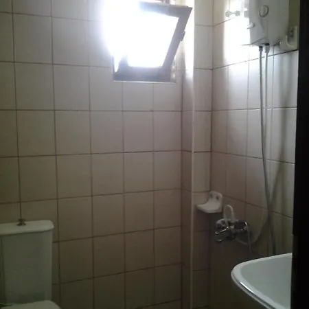 Guven Ξενοδοχείο