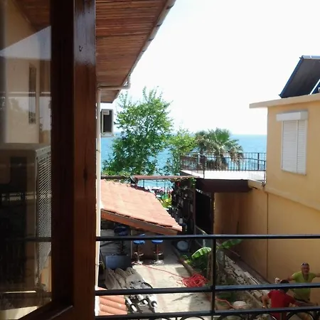 Guven Ξενοδοχείο Αλάνια